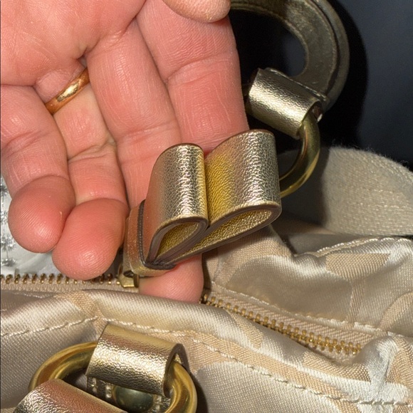 Coach Poppy Beige and Gold Women's shoulder and cross body Bag - Picture 8 of 17